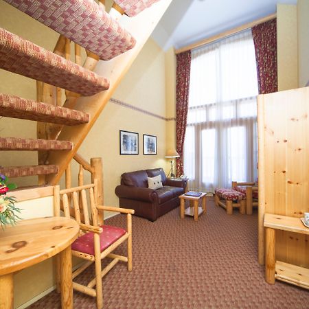באנף Brewster Mountain Lodge מראה חיצוני תמונה