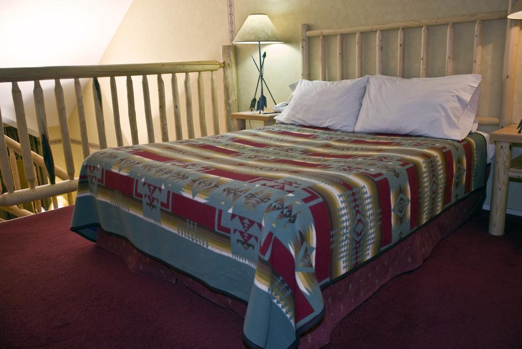 באנף Brewster Mountain Lodge מראה חיצוני תמונה